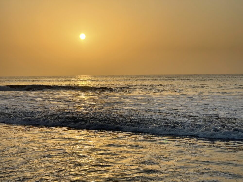 Solnedgang over havet